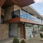 меден рид アパート