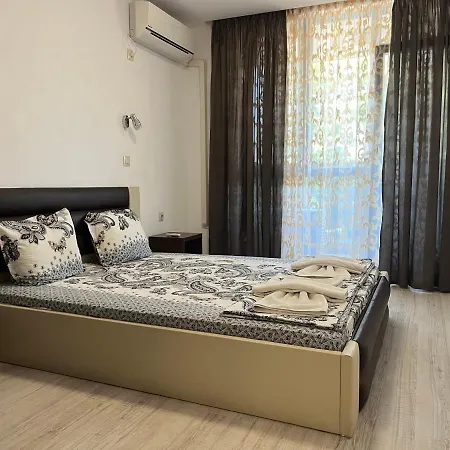 меден рид Apartament Sozopol